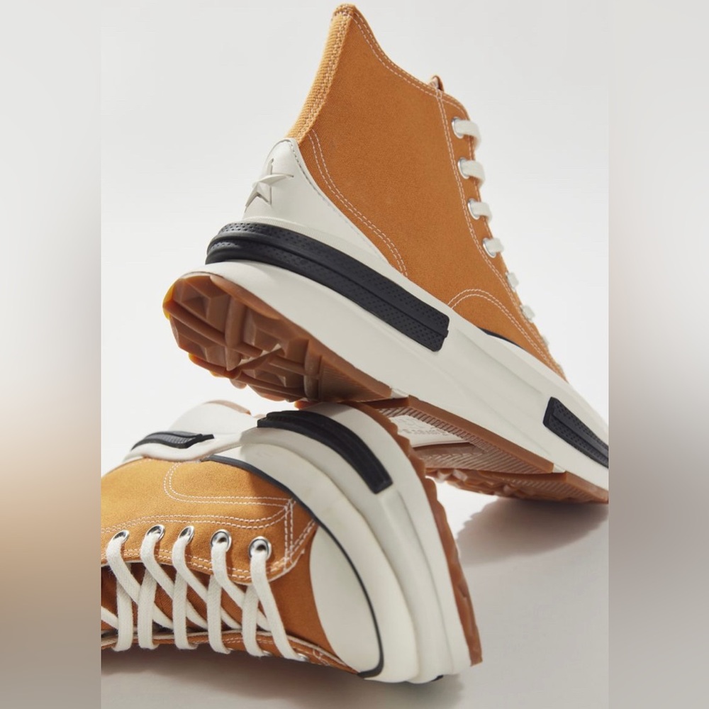 Converse Run Star Legacy CX High Top Sneaker - Picture 3 of 16